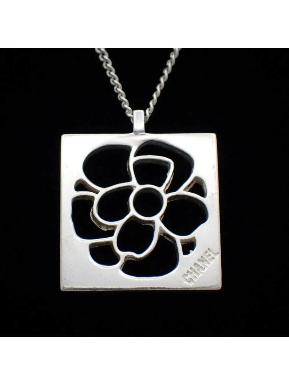 Chanel Camellia Square Plate Necklace 925 Sterling Silver Pawn